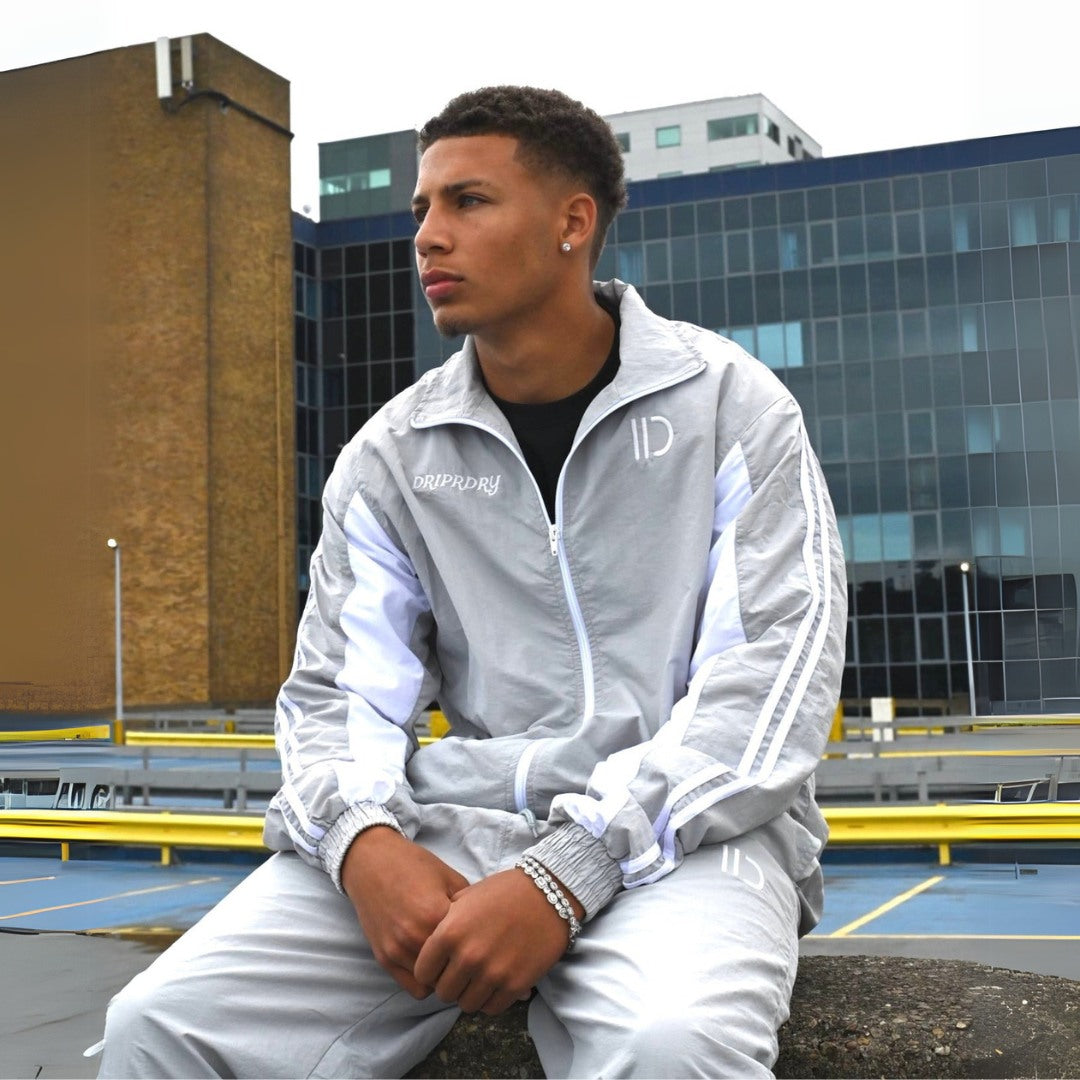 * DRIPrDRY: Streetwear That Speaks Your Identity