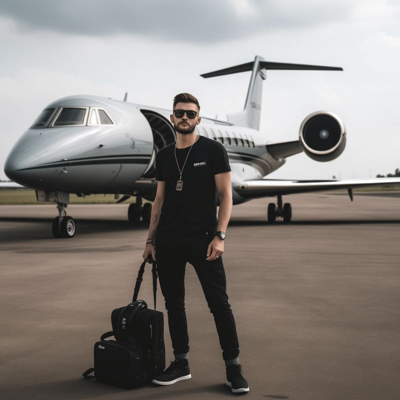 Iconic Backdrop Tee - Black